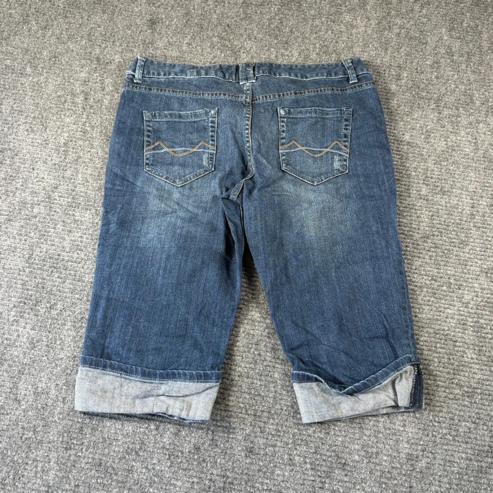 Mossimo Supply Co Womens Size 13 Blue Denim Bermuda Shorts Cuffed Jorts 4117